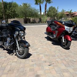 2009 Harley Division & 2015 Victory Motorcycle 