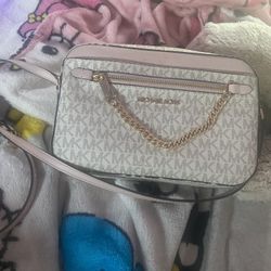 Mk purse 