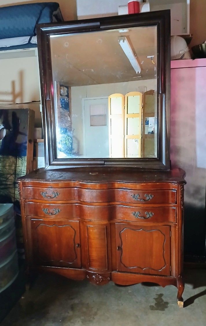 ~~ALL HOUSEHOLD NEED TO GO ASAP~~