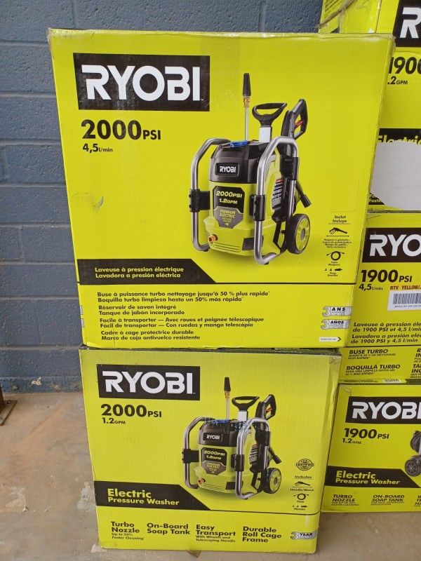 PRESSURE WASHER 2000PSI