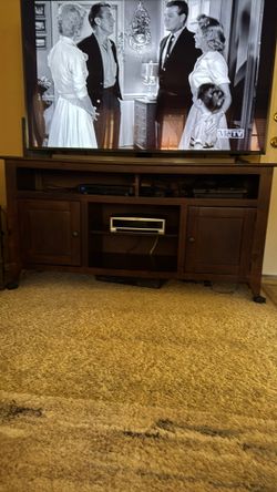 Tv stand
