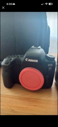 Canon eos 6D mark ll + extras
