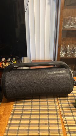 Sony - XG500 Portable Bluetooth Speaker - Black