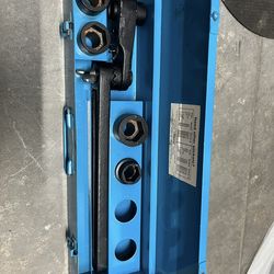 Lowell corporation model 514 3/8 medal standard socket set