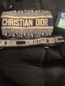 Crossbody bag