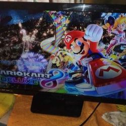 29-in Flat Screen Magnavox With Stand Works Amazing