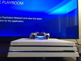 PS4 Pro 1 TB GREAT CONDITION