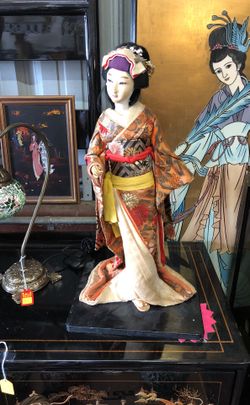Oriental doll