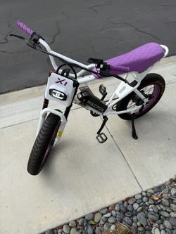 Macfox X1 Electric Bike White and Purple