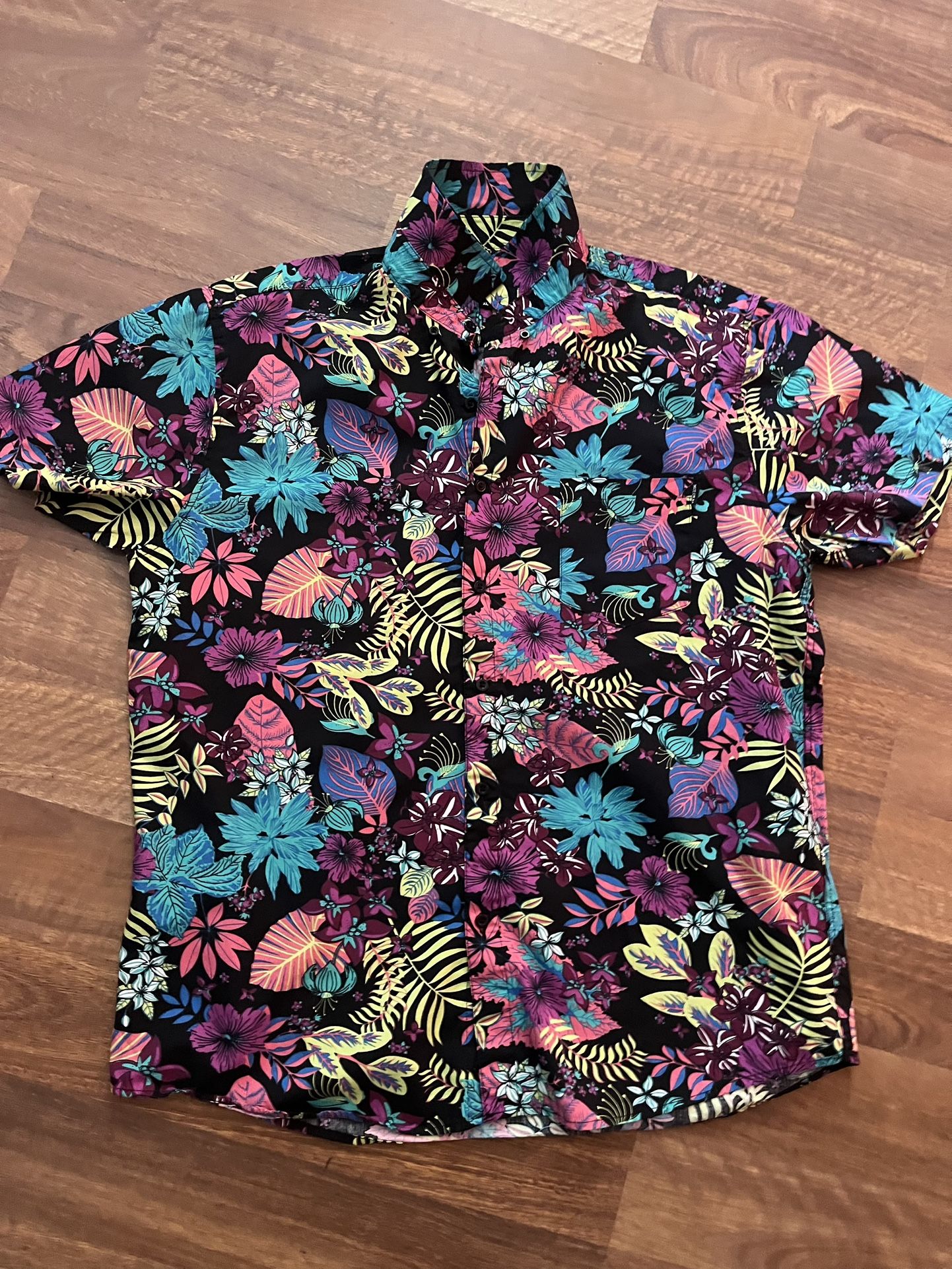 Men’s Floral Or Hawaiian Shirt XL