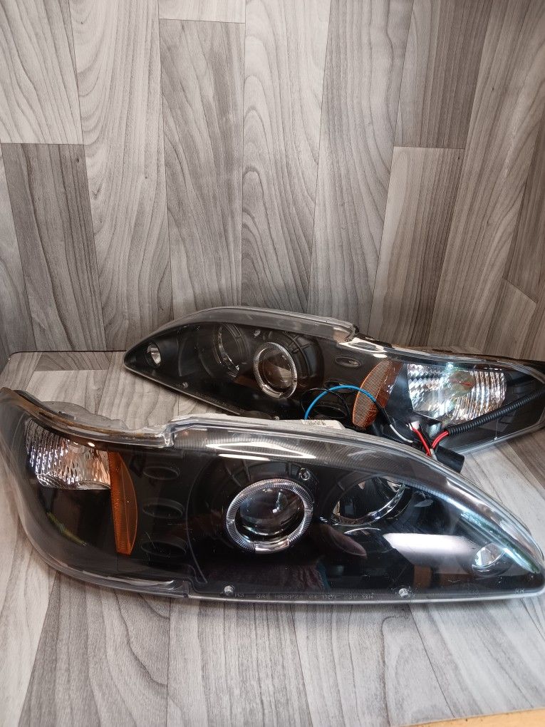 Ford Mustang Black Housing FR10-B1WHA 94-98 Mustang Halogen Headlights 