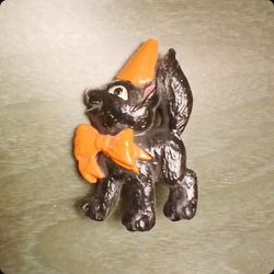 Vintage Black Cat Brooch Great For Halloween 