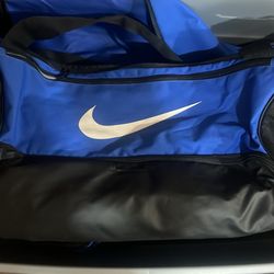 blue unisex nike duffle bags
