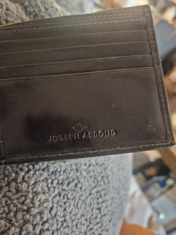 Hardly Used JOSEPH ABOUD Genuine Leather Mens Billfold