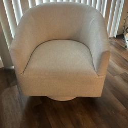 Swivel Chair/couch