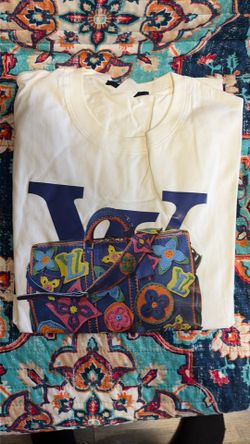 LV  Tshirt