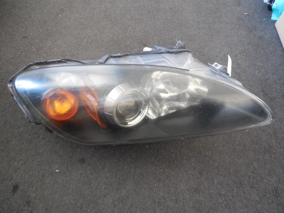 2006 HONDA S2000 RIGHT PASSENGER SIDE HEADLIGHT OEM