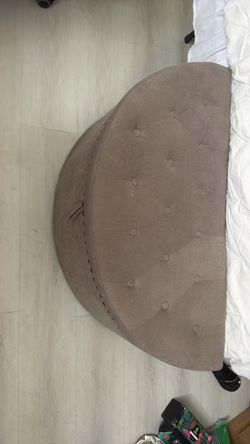 Half-Moon Tufted Fabric Ottoman