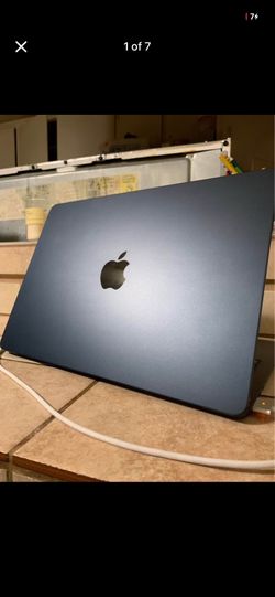 MacBook Air M2