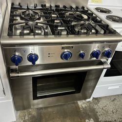 Thermador 30” Gas Range 