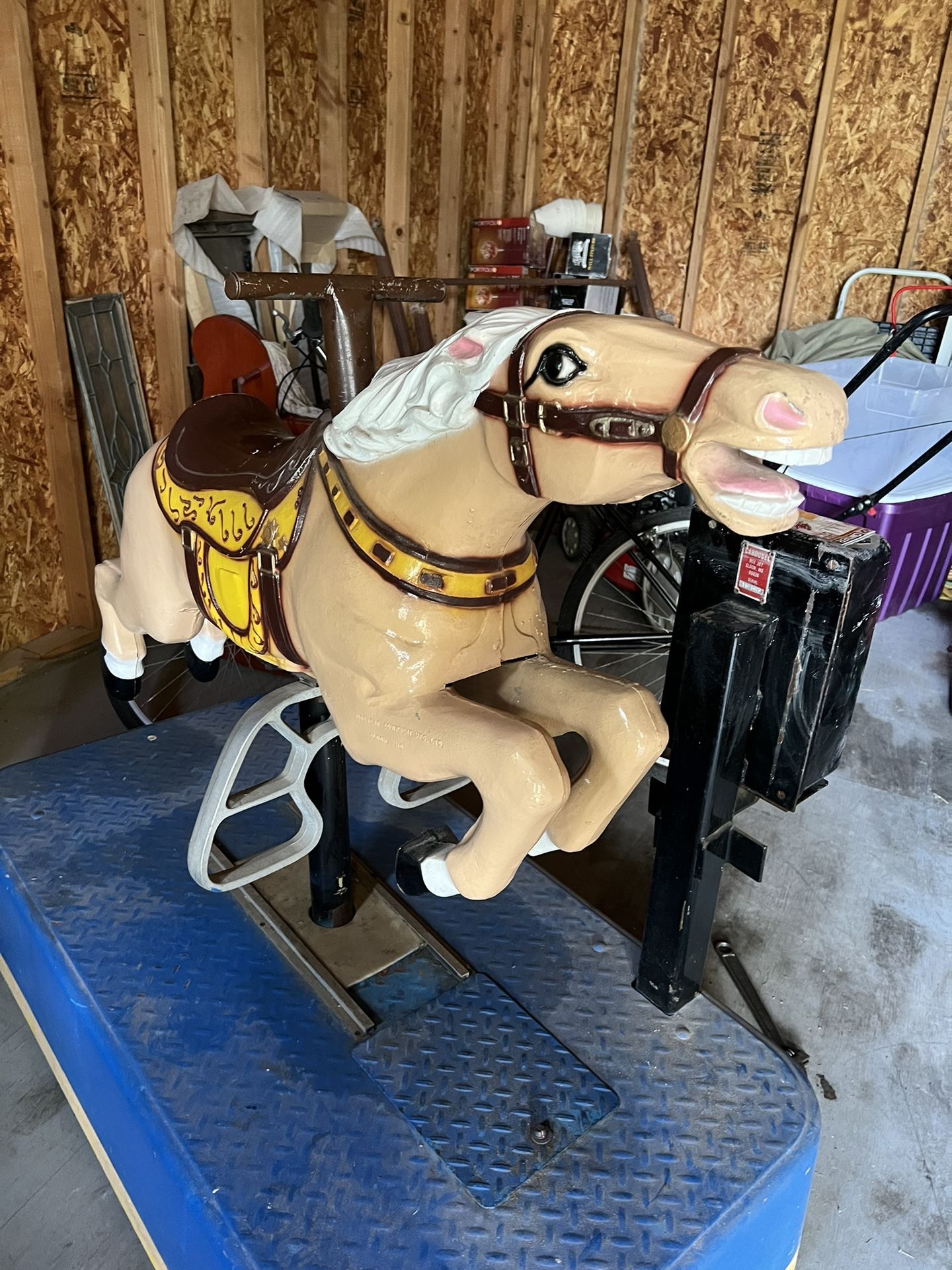 THUNDER COIN OPERATED HORSE, KIDDIE RIDE, CAROUSEL