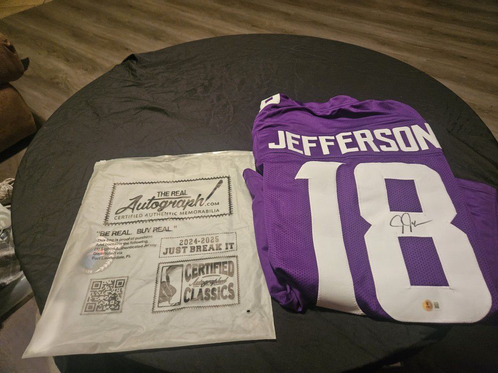 Justin Jefferson Authentic Autographed Custom Jersey 