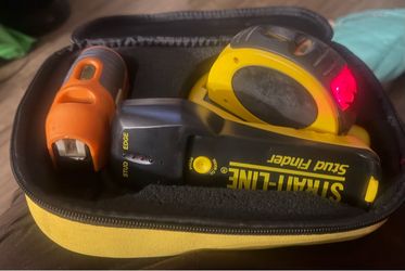 Preowned "Laser Straight" Laser Guided Leveler, Laser Lavels STRAIT-LINE, & straight line stud finder . All in great condition located off lake mead a