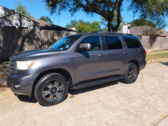 2014 Toyota Sequoia RS5