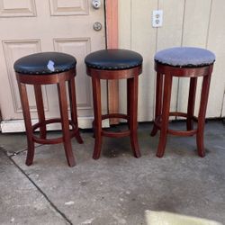 Three 3️⃣ Bar Stools 