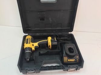 Dewalt 12v cordless drill with case