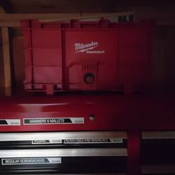 MILWAUKEE WORK CRATE 