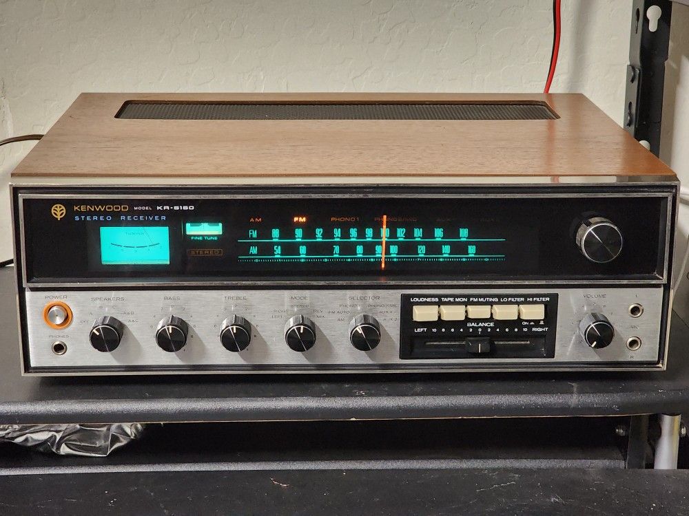 Vintage Kenwood Kr 5150 Stereo Receiver. Good Working Condition