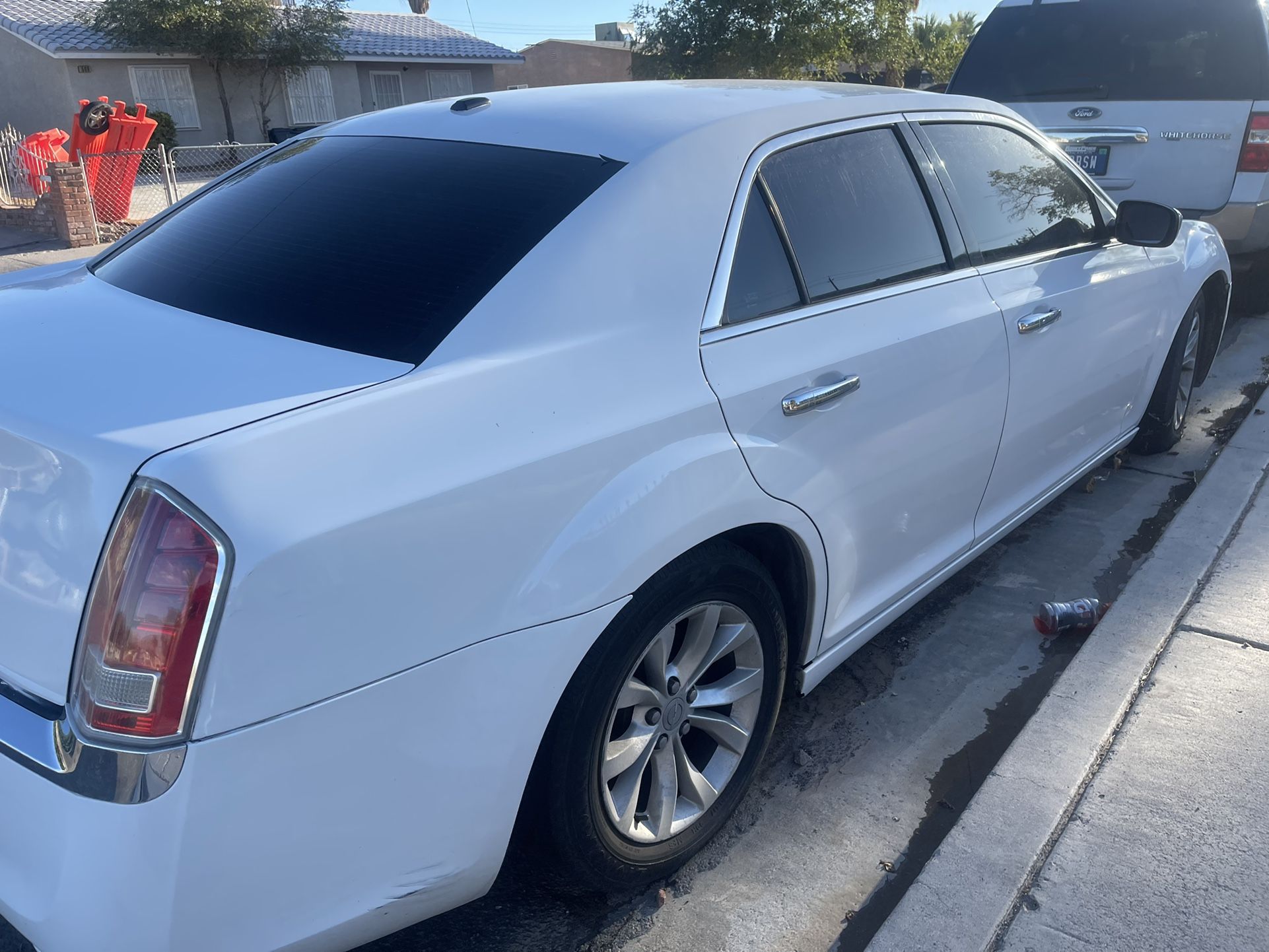 2012 Crysler 300 for Sale in Las Vegas, NV OfferUp