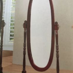 New stand up mirrors