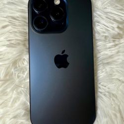 iPhone 15 Pro Unlocked Titanium Blue