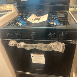 Amana Gas Range In Black 