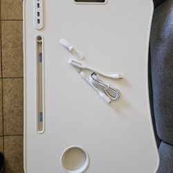 Laptop Bed Desk Comes with a small fan, USB data cable and USB small  light 