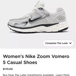 Brand New Never Worn Women’s Nike Vomero 5 Size 9