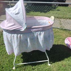 Bassinet 