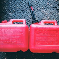 2 - 2 Gallon Gas Tanks 