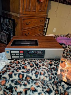 WORKING QUASAR 4 HEAD VCR