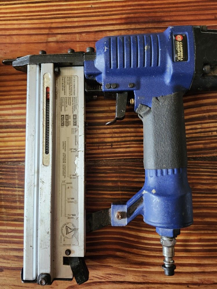 Campbell Hausfeld 18 gauge 2" 2=in-1 Nailer / Stapler