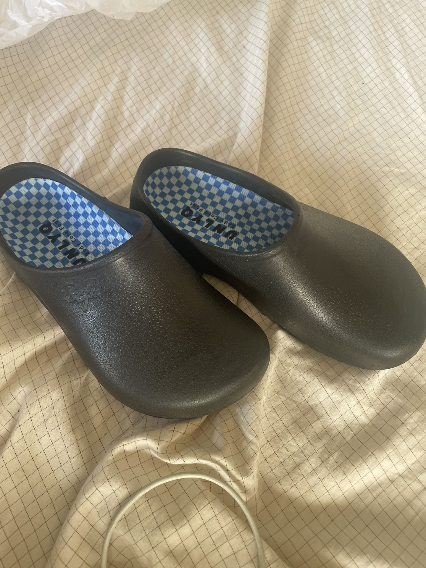 New Anti Slip Clogs