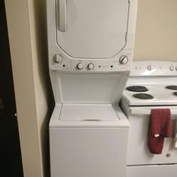Connected washer and dryer