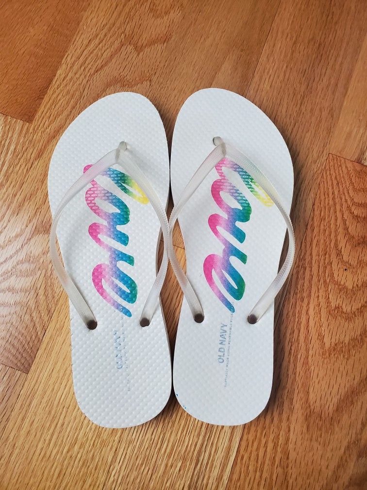 Old Navy Flip Flops