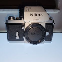 Nikon F Photomic 35mm SLR Camera