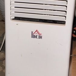 ❄️ Stay Cool Anywhere – HomCom Portable AC – $150 OBO ❄️