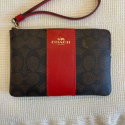Coach Woman’s Leather Wristlet Bold Red Walnut Wallet CW854