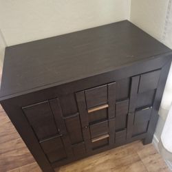 Set of solid wood end tables w/HEAVY matching KING wall mount headboard 