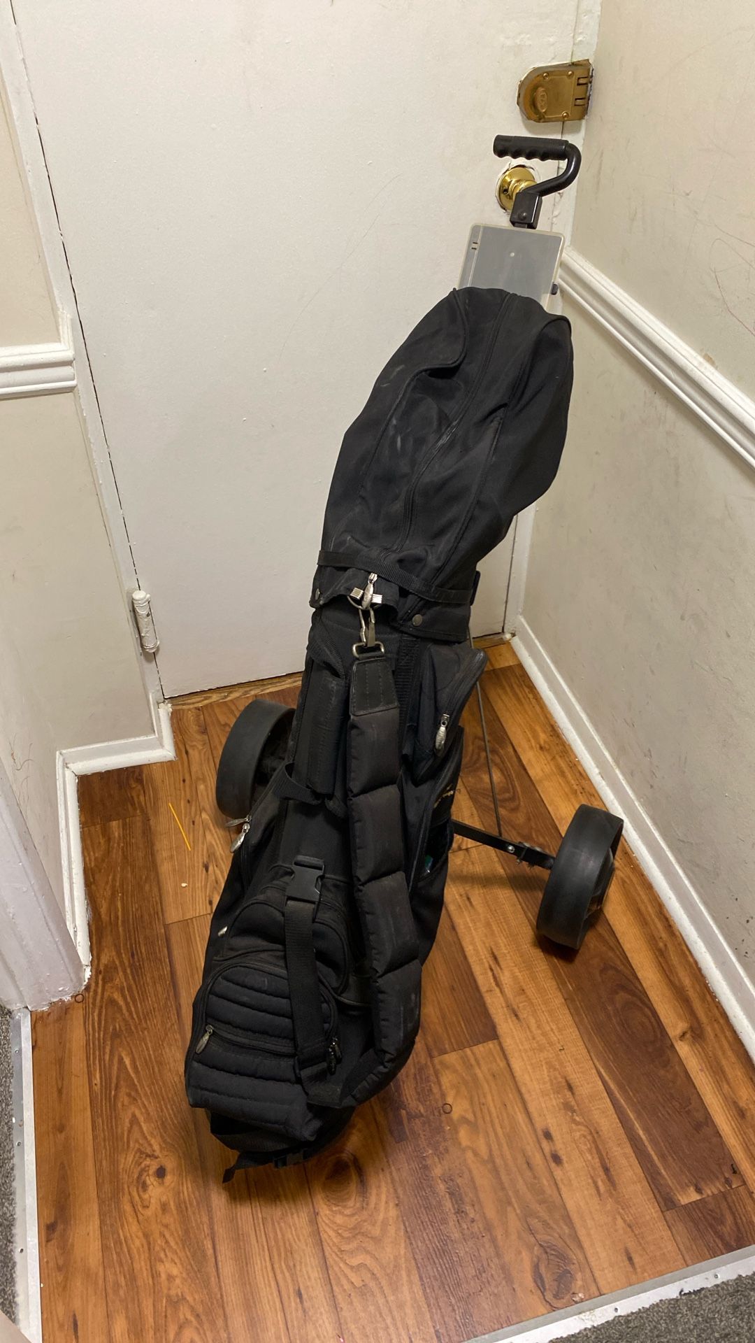 Full Set Of Golf Clubs